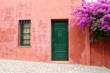 Fototapeta na wymiar Old house in Colonia del Sacramento, Uruguay.