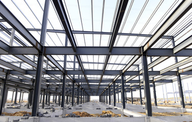 Steel structure workshop is under construction