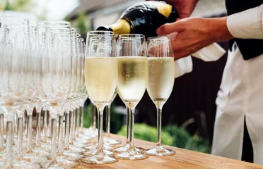 Zelfklevend Fotobehang glasses of champagne © Maksim Shebeko