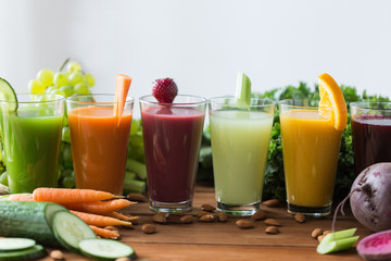 glasses with different fruit or vegetable juices