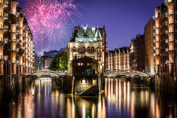 Fototapeta premium Wasserschloss in Speicherstadt Hamburg