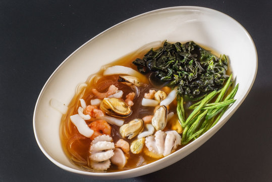 japanese seafood soup