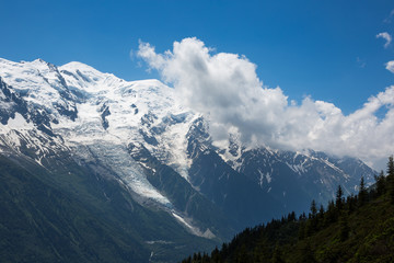 Fototapeta premium Gletscher und ewiges Eis im Mont Blanc-Massiv