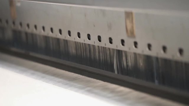Прядильная фабрика. Производства тканей,  шелка,  льна,  синтетики, ниток. Автоматизированный процесс. 