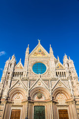 Fototapeta na wymiar Duomo of Siena, Italy
