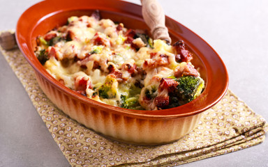 Broccoli and ham gratin