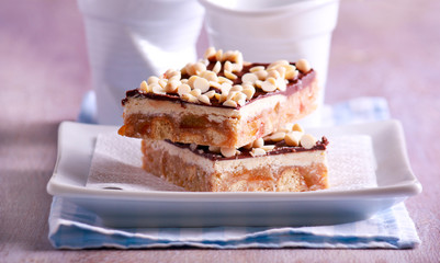 Fruit biscuit bars