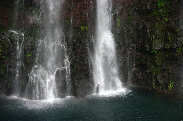Fototapeta na wymiar La Réunion - Tyrolienne à la cascade de Grand Galet