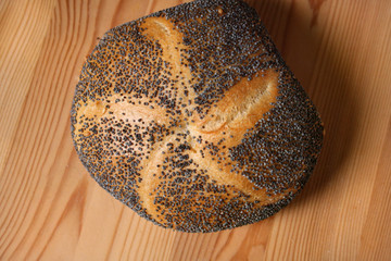 Mohnsemmel, Mohnbrötchen