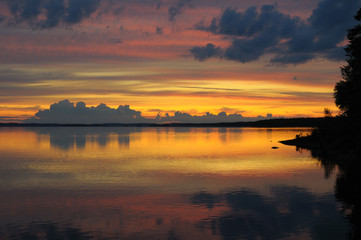 Fototapeta na wymiar Colorful Karelian sunset