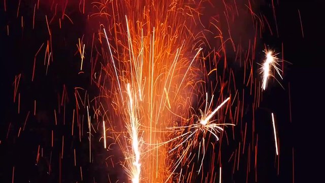 Feuerwerk an Silvester - Feuerwerksvulkan