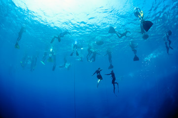 Freediving training in the depth of Blue Hole