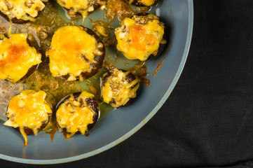 Royal baked stuffed mushrooms