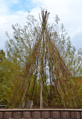 Weidentipi für Kinder © cometcat