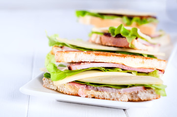toast sandwich with sausage