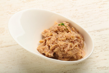 Canned tuna