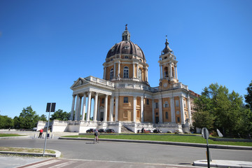 Obraz premium Basilica di Superga, barokowy kościół na wzgórzach Turyn (Torino), Włochy, Europa