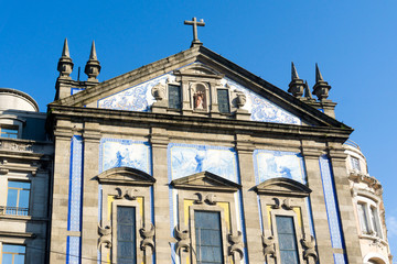 Fototapeta premium Street view of old town Porto, Portugal, Europe