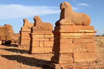 Die Tempel von Naga in der Sahara vom Sudan 