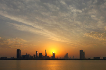 Fototapeta na wymiar Bahrain skyline and dramatic skyline 
