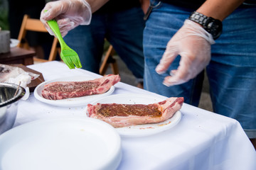 Preparing beef steak