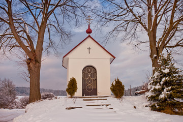 Przydrożna kapliczka © rogozinski