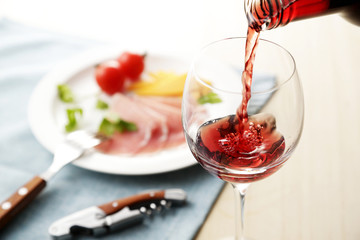 ワイン イメージ　Red wine image