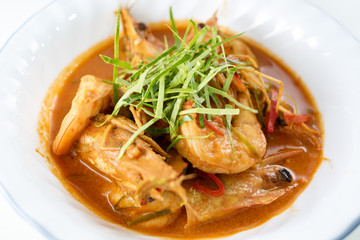 shrimp or prawn massaman curry