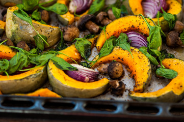 Baked pumpkin with mushrooms and spinach