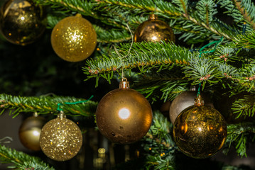 Glass baubles on a Christmas tree - 8