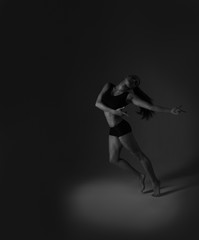 Obraz na płótnie Canvas moving dance