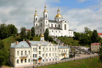 Fototapeta na wymiar Holy Assumption Cathedral of the Assumption on the hill and the Holy Spirit convent. Vitebsk, Belarus