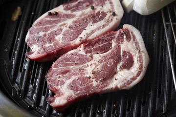 Beef on iron plate 