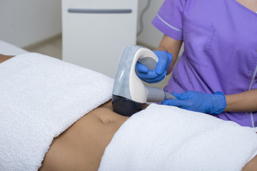 Body treatment device using the latest and finest technological advances