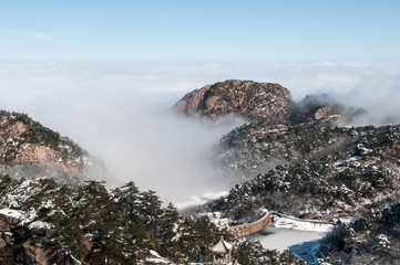 황산의 아침 풍경