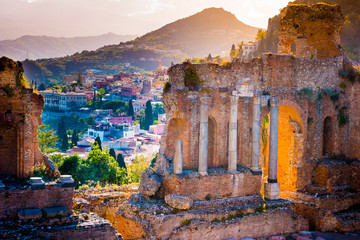 The Ruins of Taormina Theater at Sunset. Beautiful travel photo, colorful image of Sicily. - obrazy, fototapety, plakaty