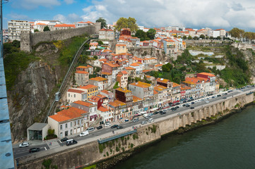Fototapeta na wymiar Travel,Portugal,Porto,Cable car / World heritage の街Porto は坂の街でもあり、川べりに降りるためにケーブルカーがある。