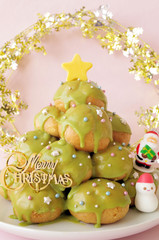 クリスマスのクロカンブッシュ