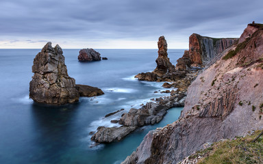 Fototapeta premium Paisaje de costa en Liencres. Cantabria. España