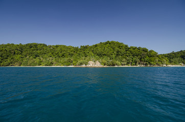 Fototapeta premium scenic sea view of the Kapas Island at Terengganu, Malaysia. Cle