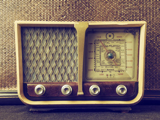 antigua radio vintage