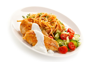 Fried chicken fillet, pasta and vegetables 