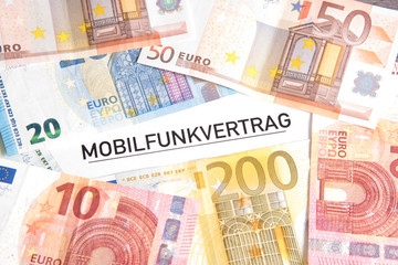 Ein Mobilfunkvertrag und Geld