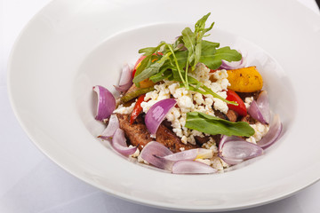 Salad with pork and peppers