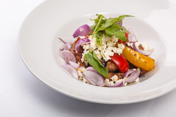 Salad with pork and peppers