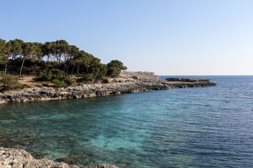 Fototapeta na wymiar Küste Mallorcas mit Badebucht