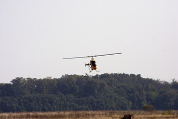 Fototapeta na wymiar 3d helicopter rc - trex 700