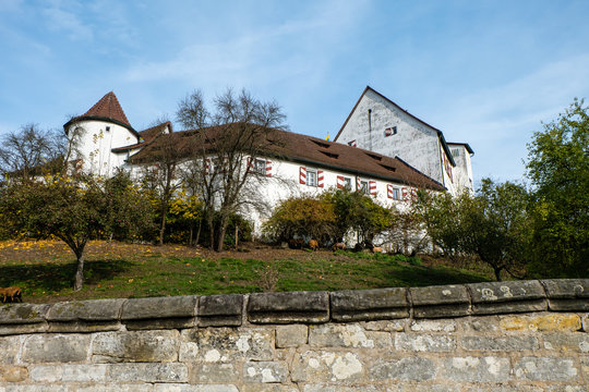Schloss Henfenfeld