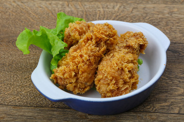 Crispy chicken wings