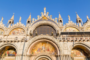 Statues on the roof of the Cathedral of San Marco, Venice, Italy